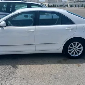 Toyota Camry 2010