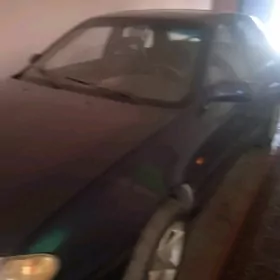 Hyundai Elantra 1994