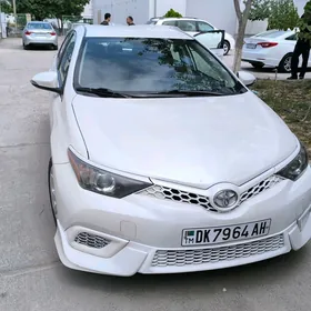 Toyota Corolla iM 2018