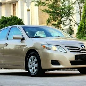 Toyota Camry 2010