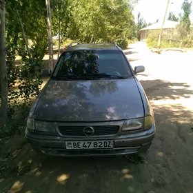 Opel Astra 1995