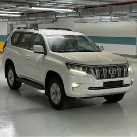 Toyota Land Cruiser Prado 2024