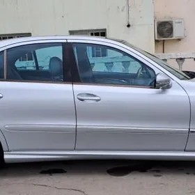 Mercedes-Benz E350 2008