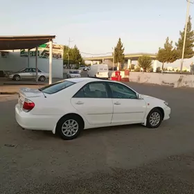 Toyota Camry 2005