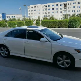 Toyota Camry 2011