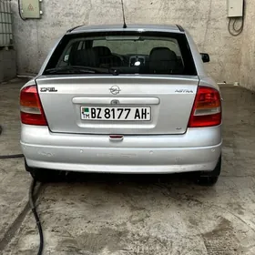 Opel Astra 1999