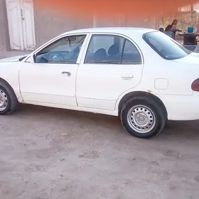 Hyundai Accent 1995