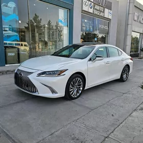 Lexus ES 350 2020