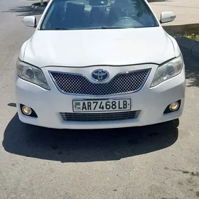 Toyota Camry 2010