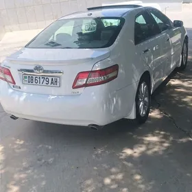 Toyota Camry 2011