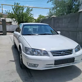 Toyota Camry 1997