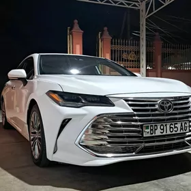 Toyota Avalon 2019