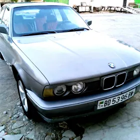 BMW 525 1990