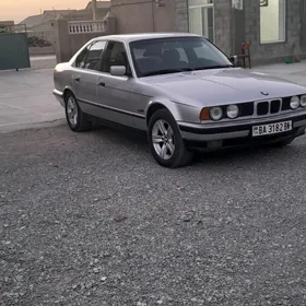 BMW 525 1992