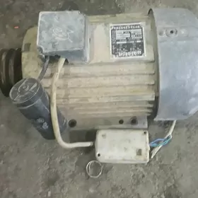 Elektro motor