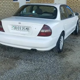 Hyundai Sonata 1998