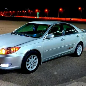 Toyota Camry 2004