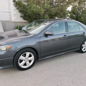 Toyota Camry 2011