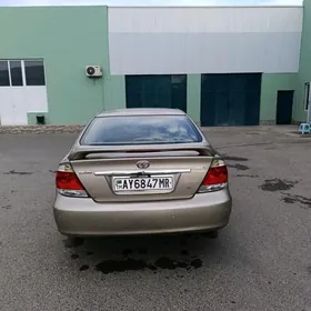 Toyota Camry 2003