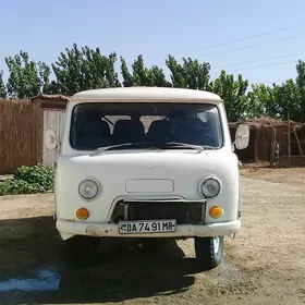 UAZ 2206 2003