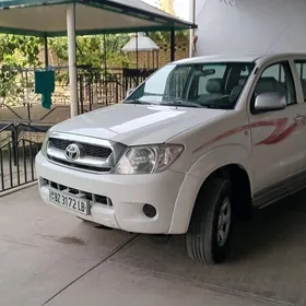 Toyota Hilux 2010