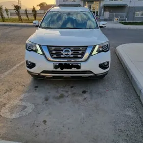 Nissan Pathfinder 2020