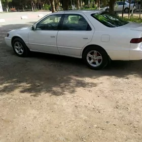 Toyota Camry 1997