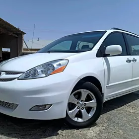 Toyota Sienna 2007