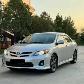 Toyota Corolla 2013