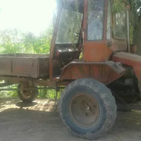 MTZ T-28 1987