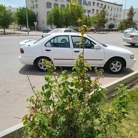 Nissan Sunny 1999