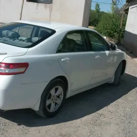 Toyota Camry 2010