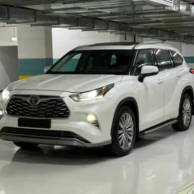 Toyota Highlander 2022