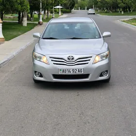 Toyota Camry 2010