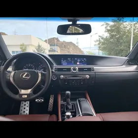 Lexus GS 2015