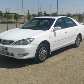 Toyota Camry 2004