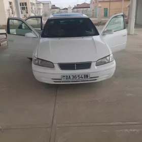 Toyota Camry 1998