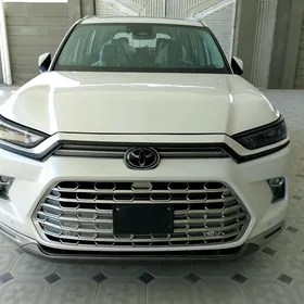 Toyota Highlander 2024