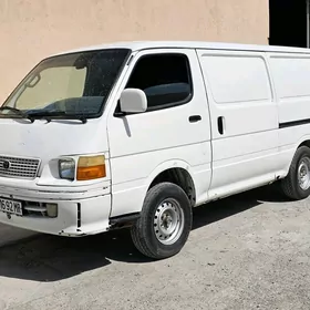 Toyota Hiace 2002