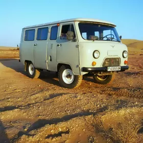 UAZ 2206 1998