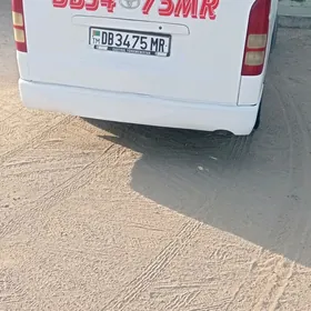 Toyota Hiace 2006