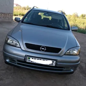 Opel Astra 2004