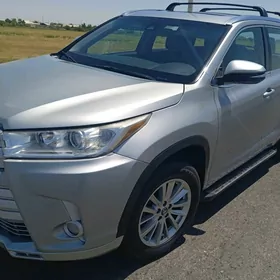 Toyota Highlander 2017