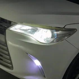 Toyota Camry 2017