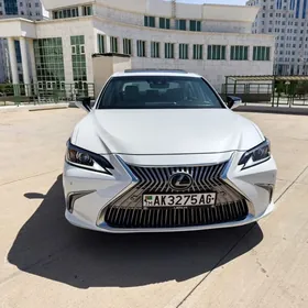 Lexus ES 350 2019