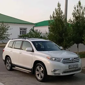 Toyota Highlander 2013