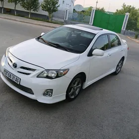 Toyota Corolla 2013