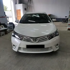 Toyota Corolla 2015