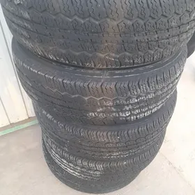 teker 225/70R16