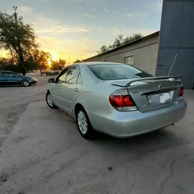 Toyota Camry 2003